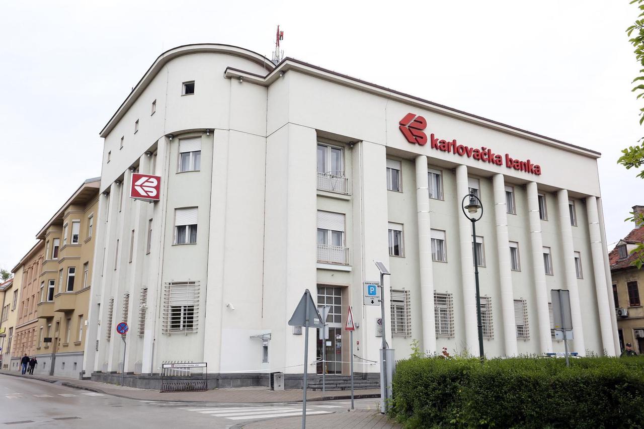 Opljačkana Karlovačka banka u samom centru grada
