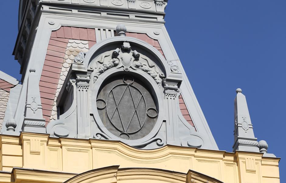 Masonska obilježja na poznatim mjestima i raznim zgradama