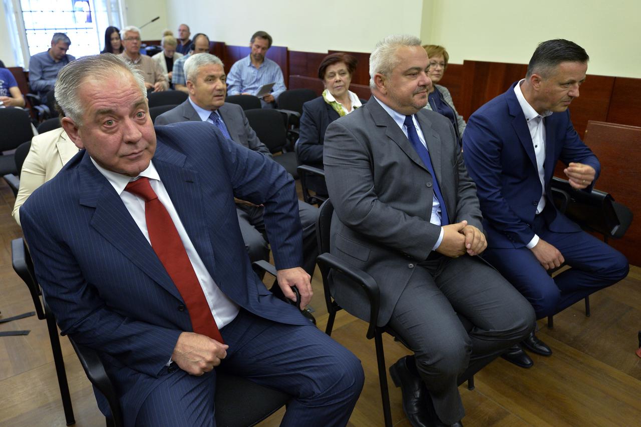 06.06.2016., Zagreb - Trgovacki sud, pocetak novog sudjenja u slucaju Fimi media optuzenima Ivi Sanaderu, Mladenu Barisicu, Nevenki Jurak, Ratku Maceku, Branki Pavosevic, Marici Ivankovic i HDZ-u.  Photo: Marko Lukunic/PIXSELL