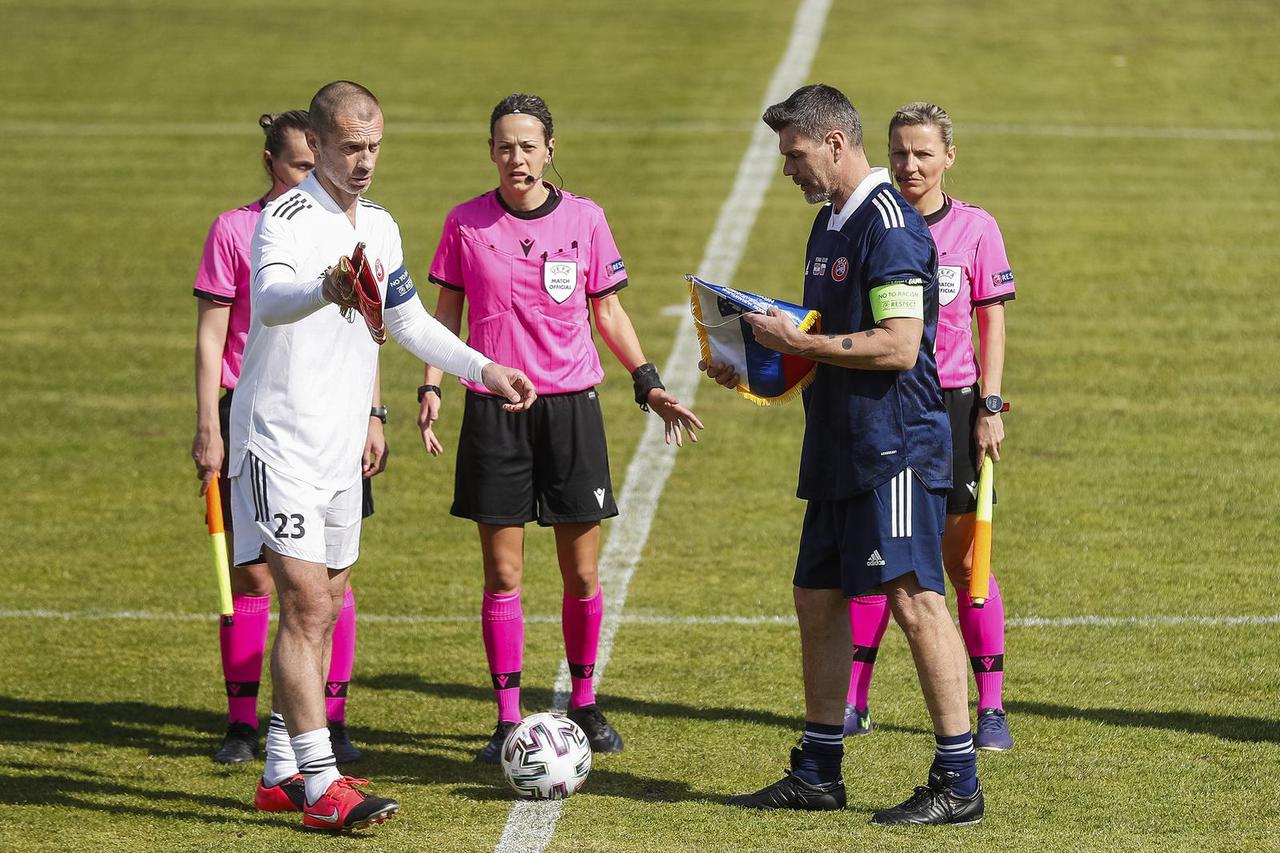 Petrinja: Utakmica legendi Hrvatske i Slovenije