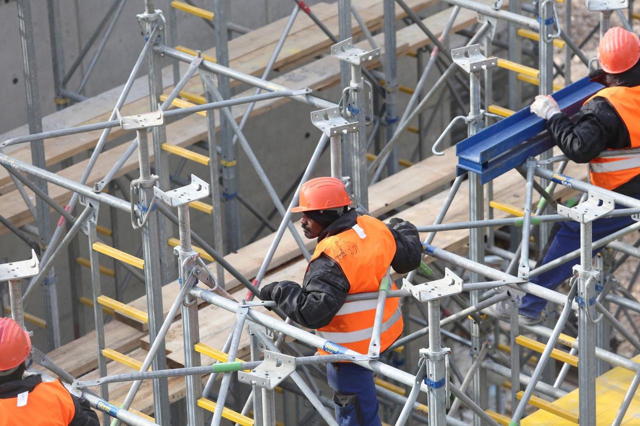 Rijeka: Strana radna snaga na gradilištu