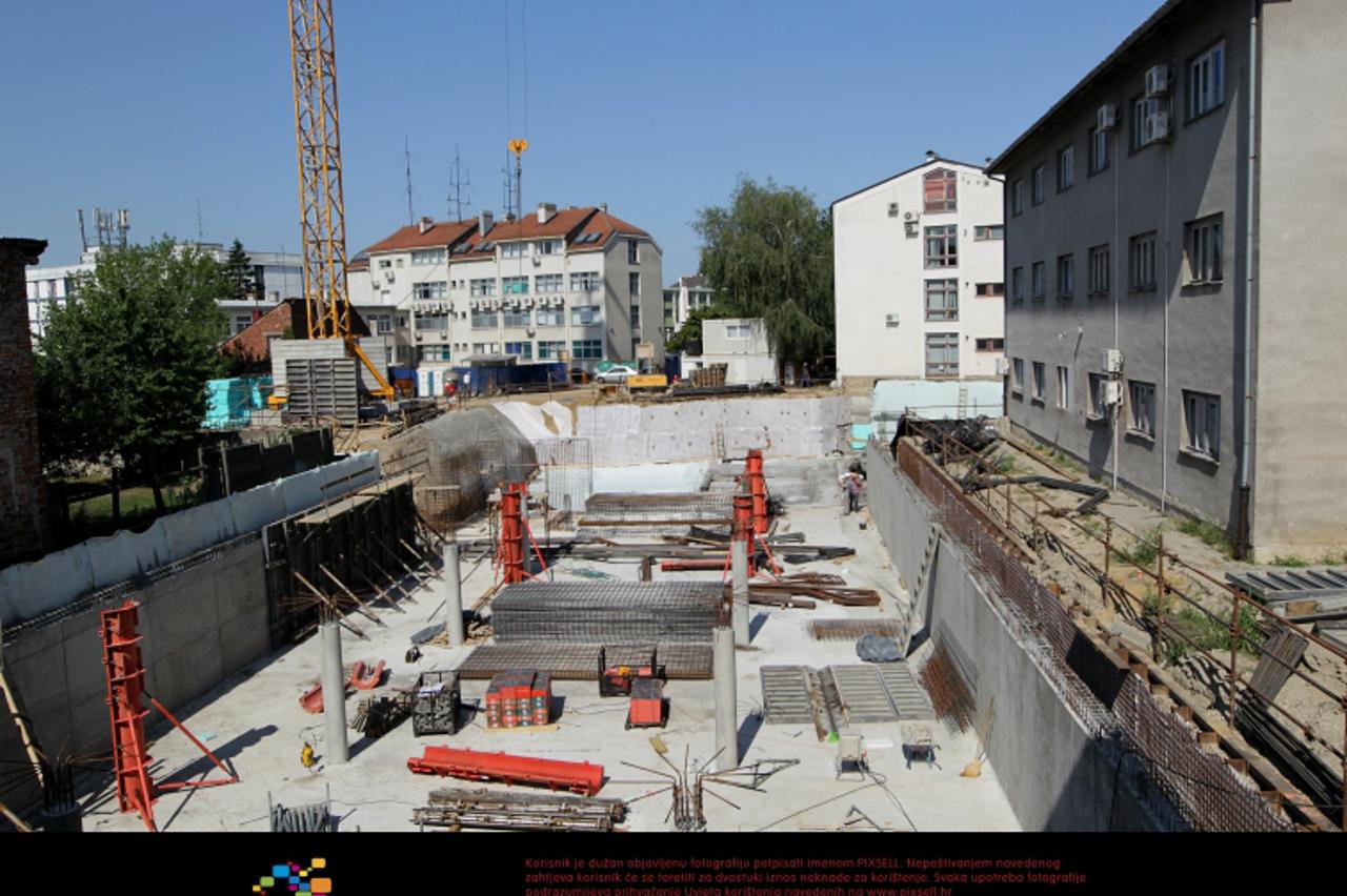'11.07.2012., Koprivnica - Izgradnja palace pravde, ilustracije.  Foto: Marijan SuÅ¡enj'