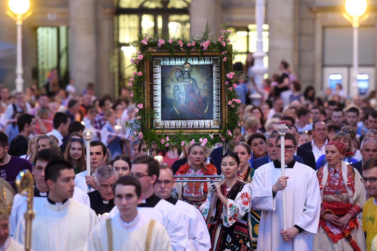 Proslava svetkovine Majke Božje od Kamenitih vrata