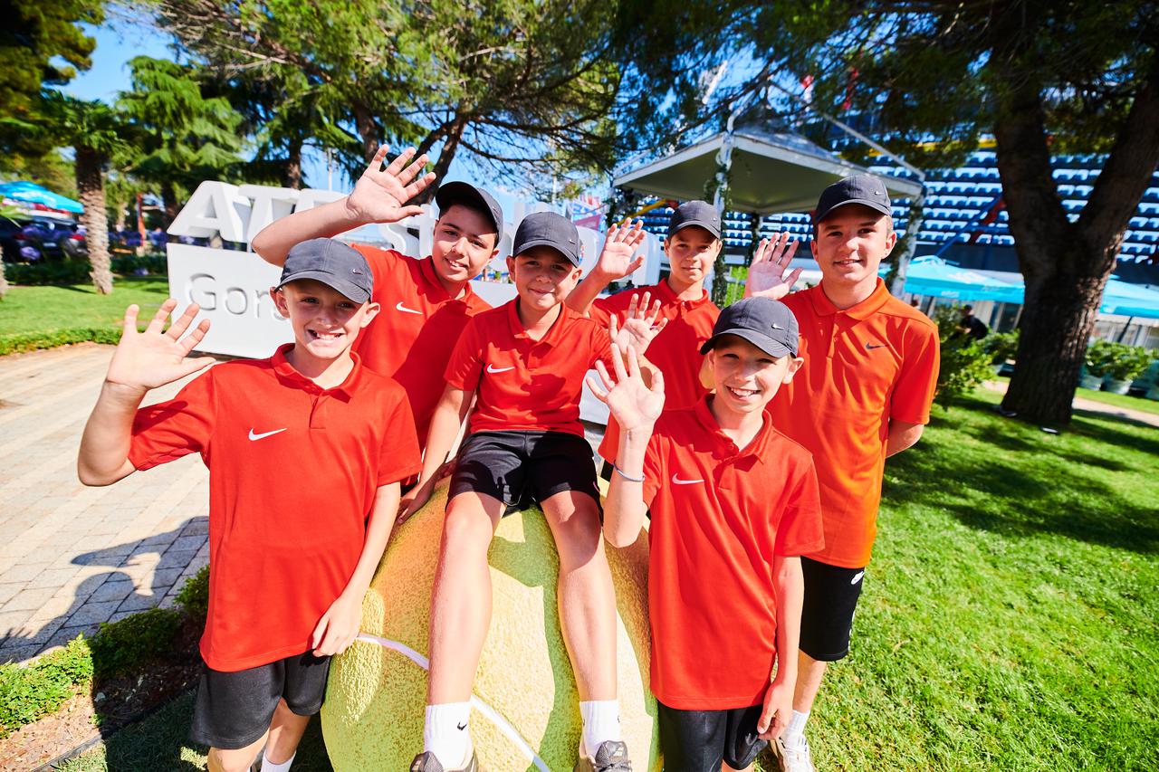 Sakupljači loptica