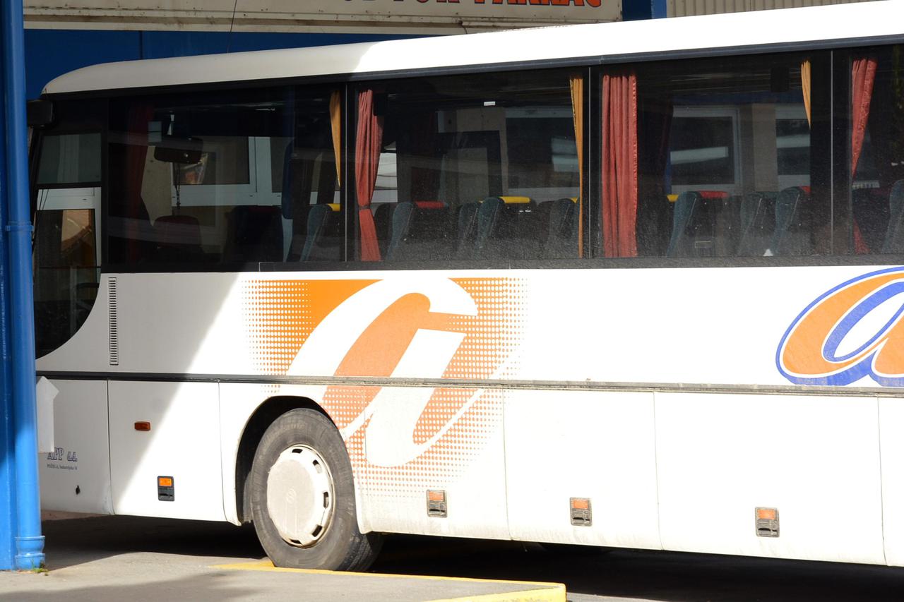 Autobus