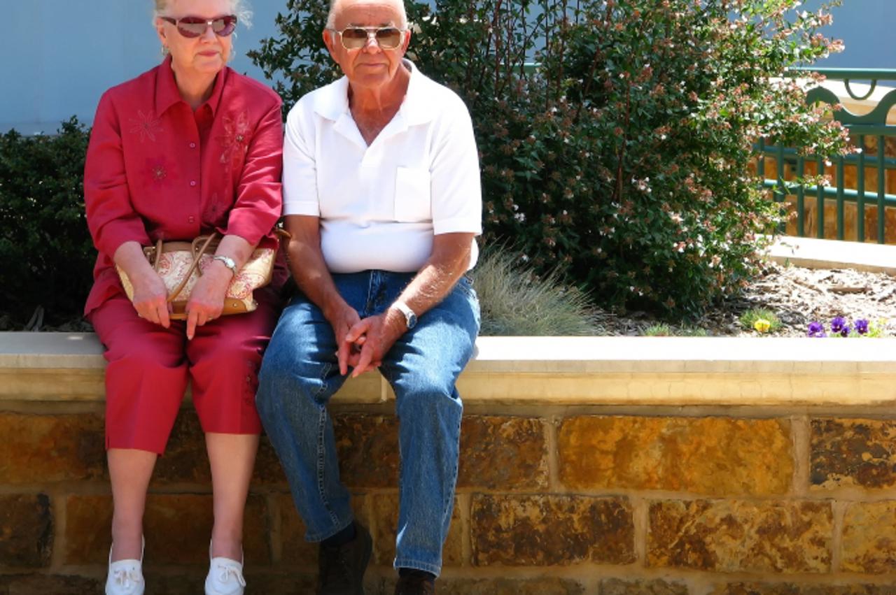 \'penzici2_nnn_unu_200910\'