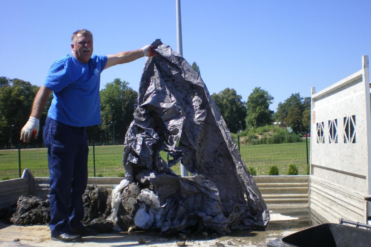 'smece_zdb_kar_250712'