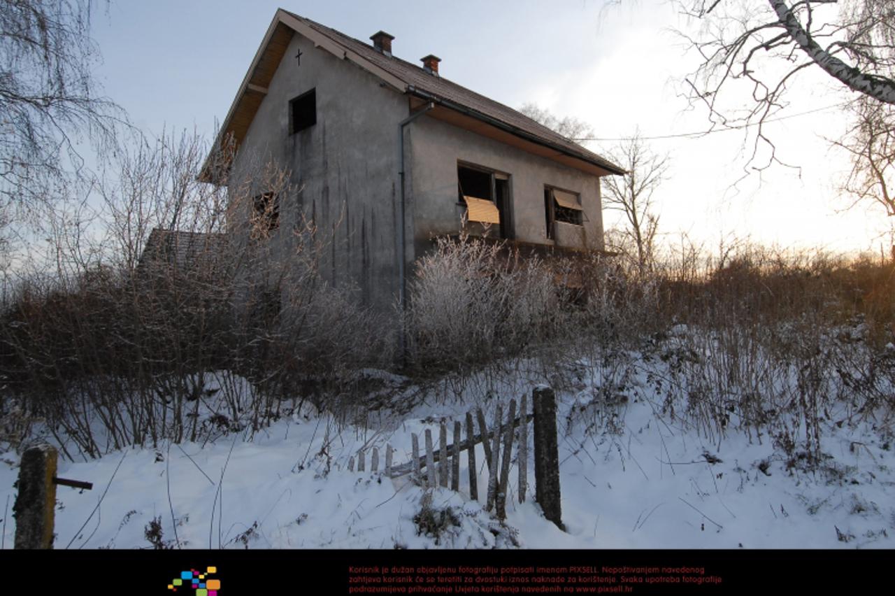 '13.12.2012., Krizevci, Skrinjari - Kuca duhova u Skrinjarima na podrucju Koprivnicko-krizevacke zupanije. Od kada je sagradjena 1977.godine o kuci u Skrinjarima stvorene su brojne price i legende koj