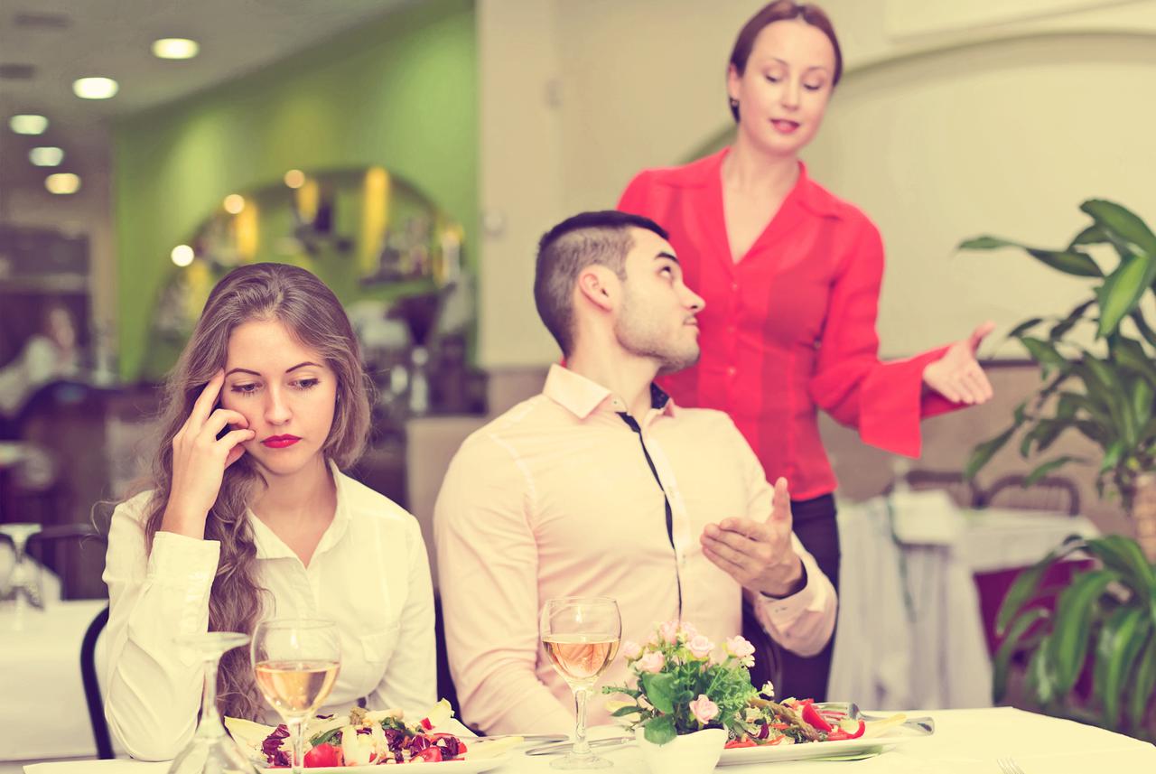 Kontroverzna stručnjakinja za seks: Dopustite partneru da gleda druge  žene, manje će varati - Večernji.hr