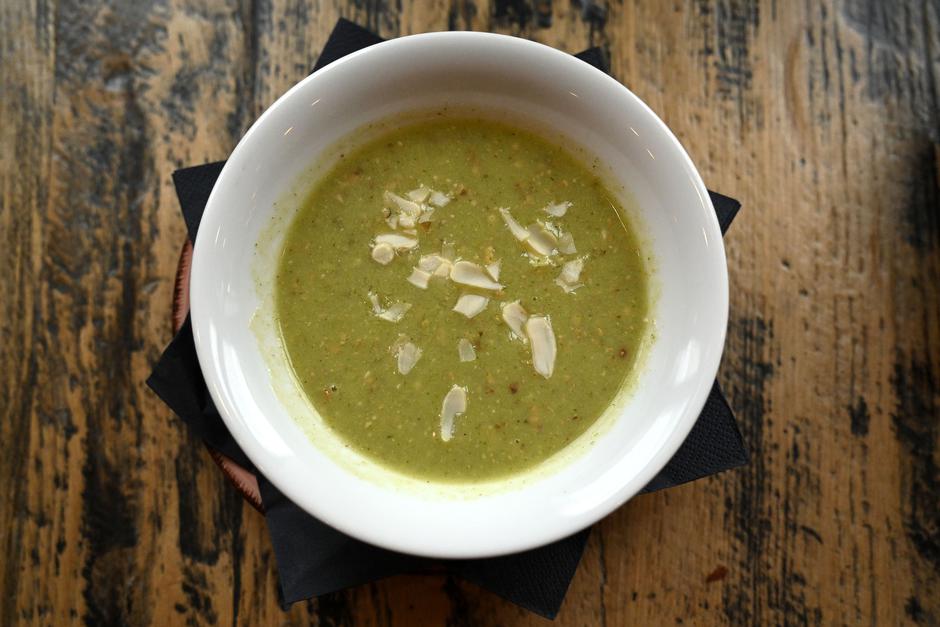 Zagreb;  Restoran Health N Joy