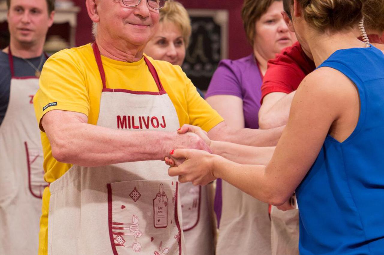 Tri, dva, jedan - kuhaj