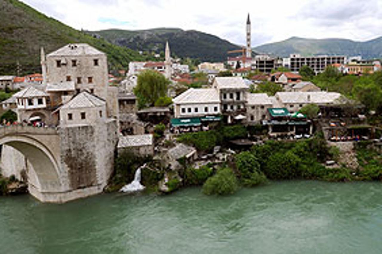 mostar-most.jpg