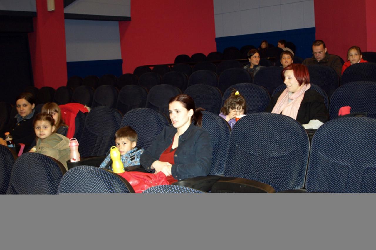 'Podravina-bilogora, 21.5.2012. Daruvar Iako projecije nisu ispunjene do posljednjeg sjedala, kino u Daruvaru je ipak posjeceno  Michael Palijan / VLM                         '