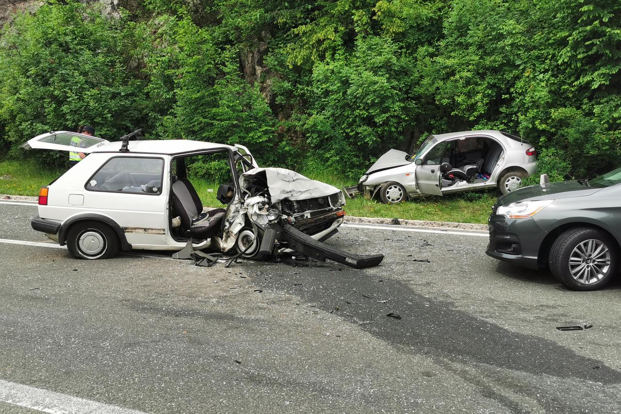 Rijeka: Tri vozila sudjelovala u prometnoj nesrećo na autocesti u blizini vijadukta Anđeli