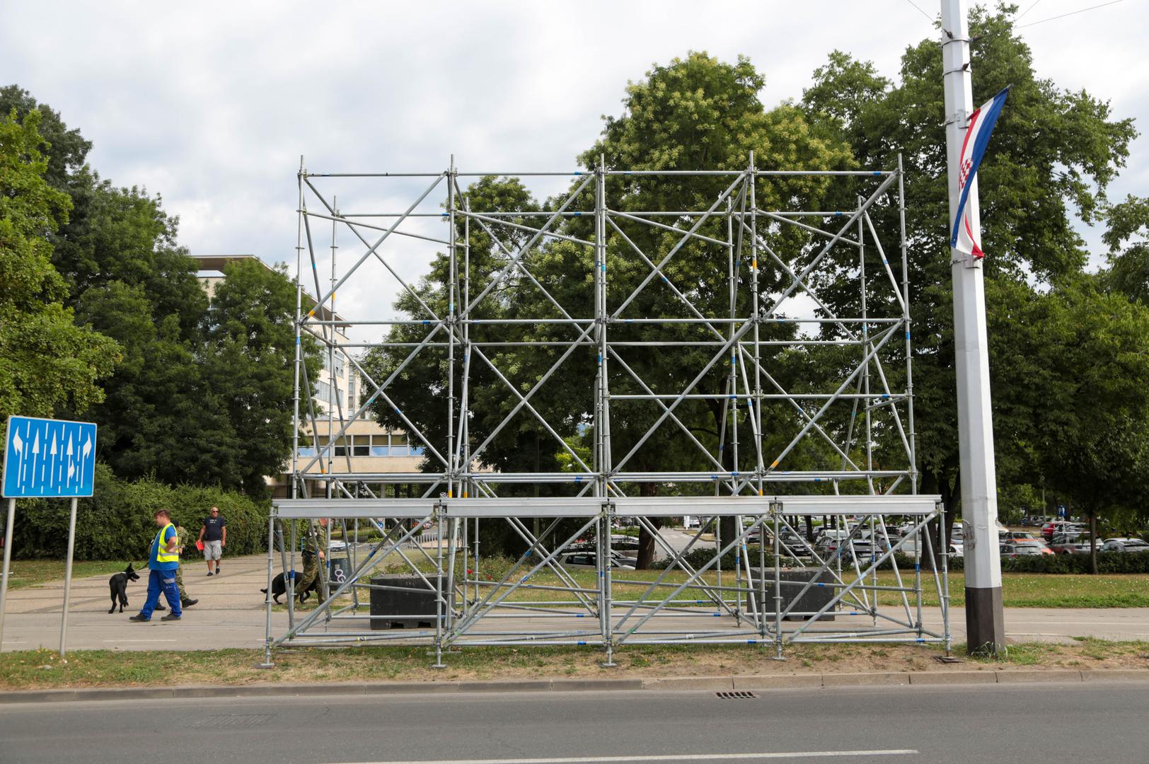 Istaknuo je, pritom, da pripreme teku dobro. 