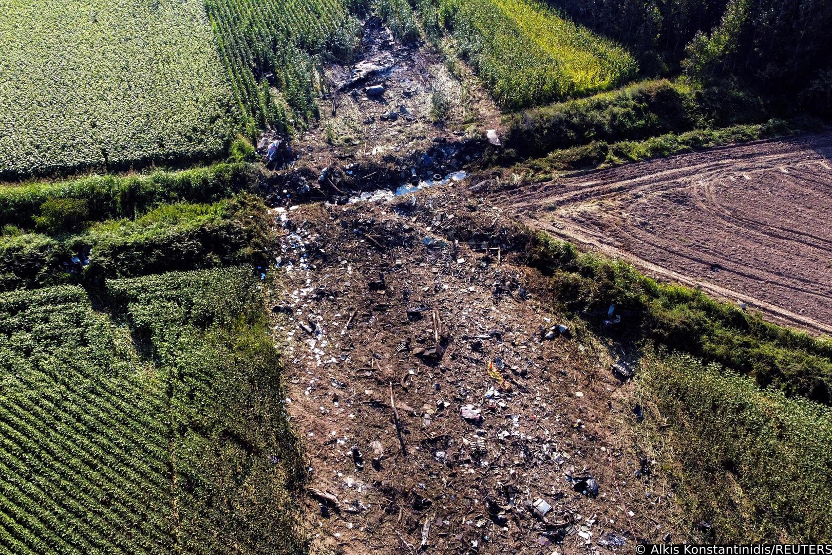A view of the crash site of an Antonov An-12 cargo plane owned by a Ukrainian company, near Kavala, Greece, July 17, 2022. REUTERS/Alkis Konstantinidis Photo: Alkis Konstantinidis/REUTERS