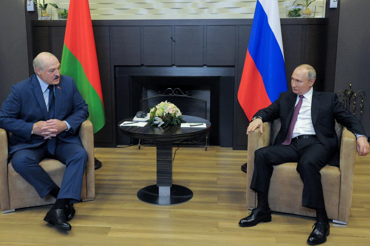 Russian President Putin meets with his Belarusian counterpart Lukashenko in Sochi