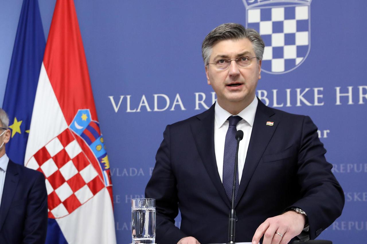 Plenković u društvu Ćorića, Marića i Vujčića predstavio Prijedlog zakona o uvođenju eura