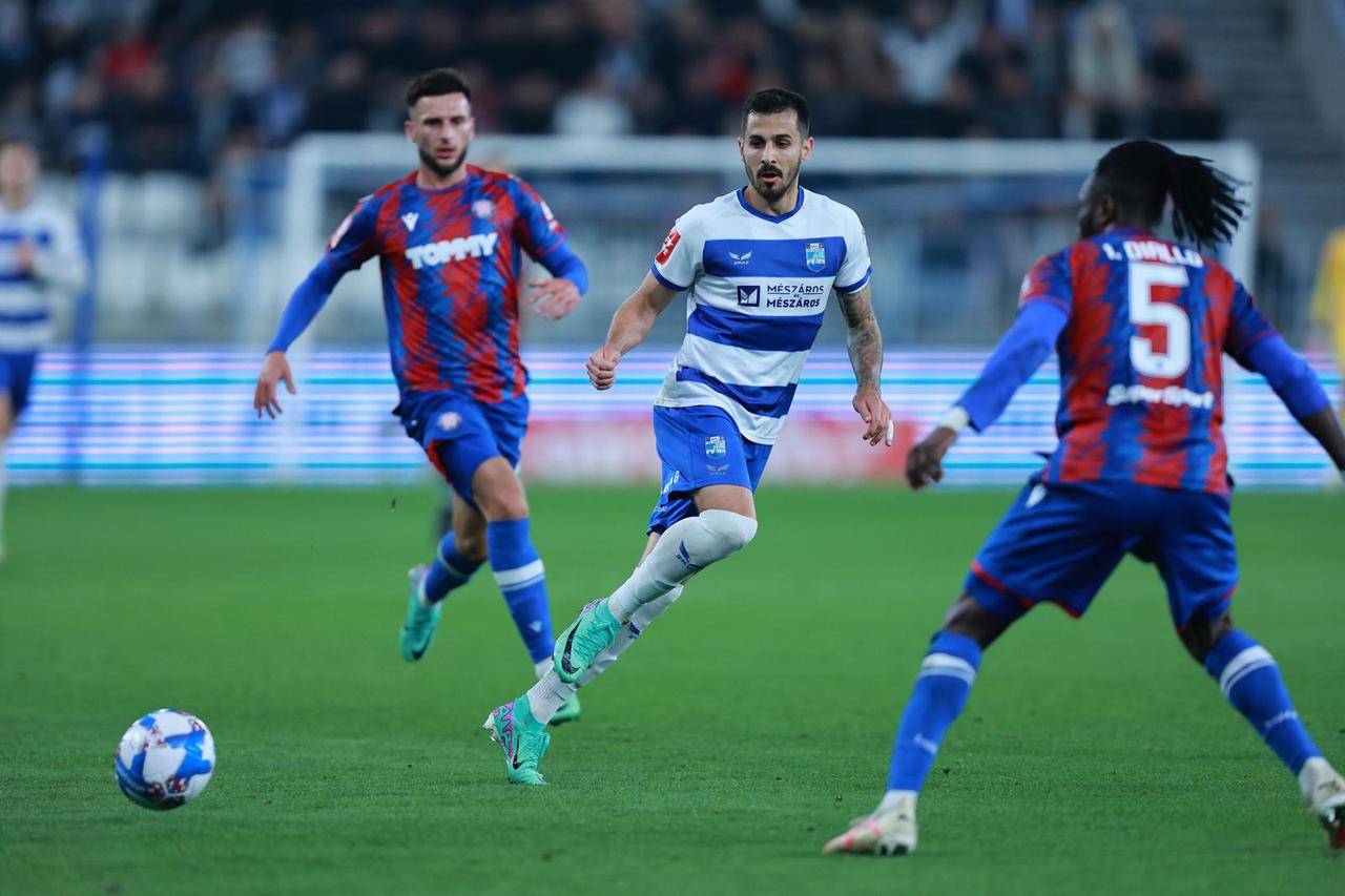 Osijek: Zaostalo 3. kolo SuperSport HNL-a, NK Osijek - HNK Hajduk 