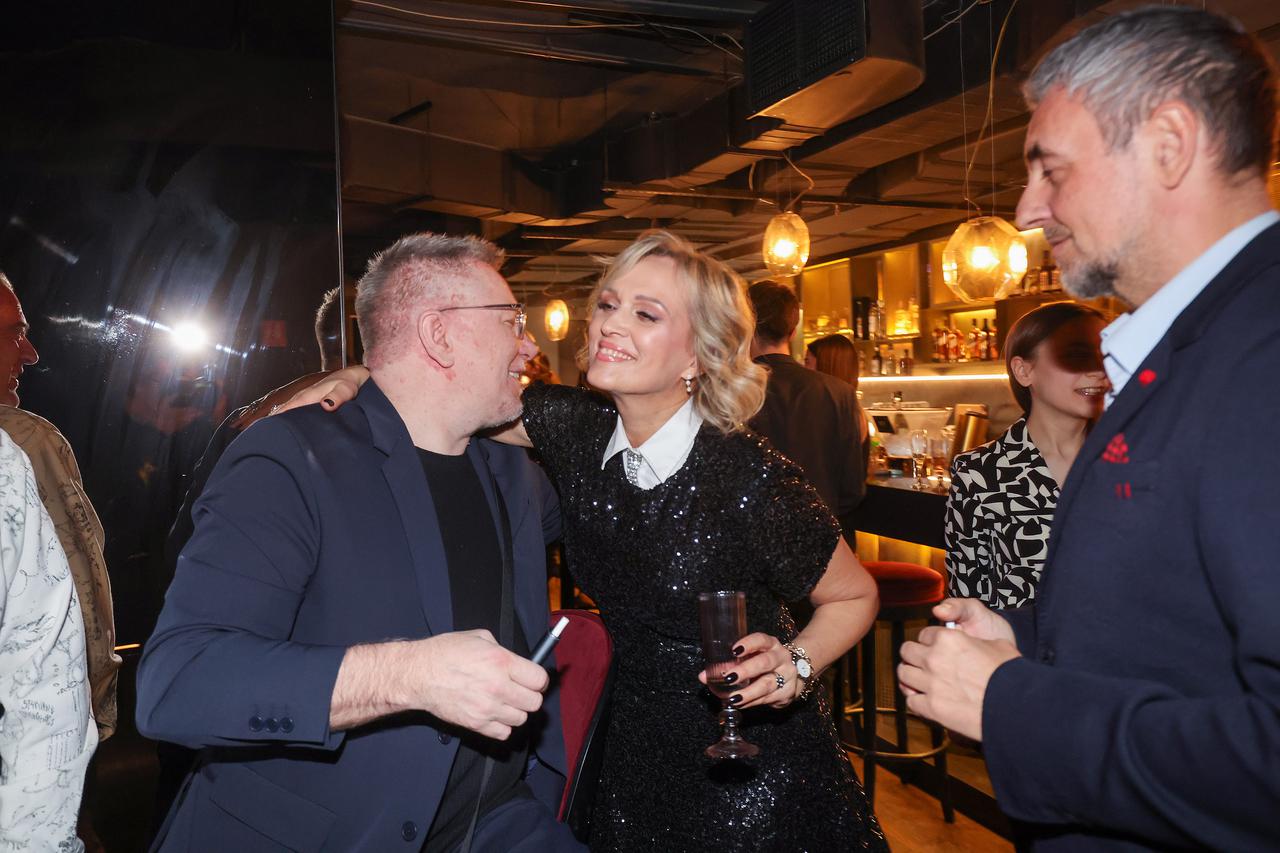 Zagreb: U Klubu Kontesa Vanna je promovirala svoj novi album naziva "Dan po dan"