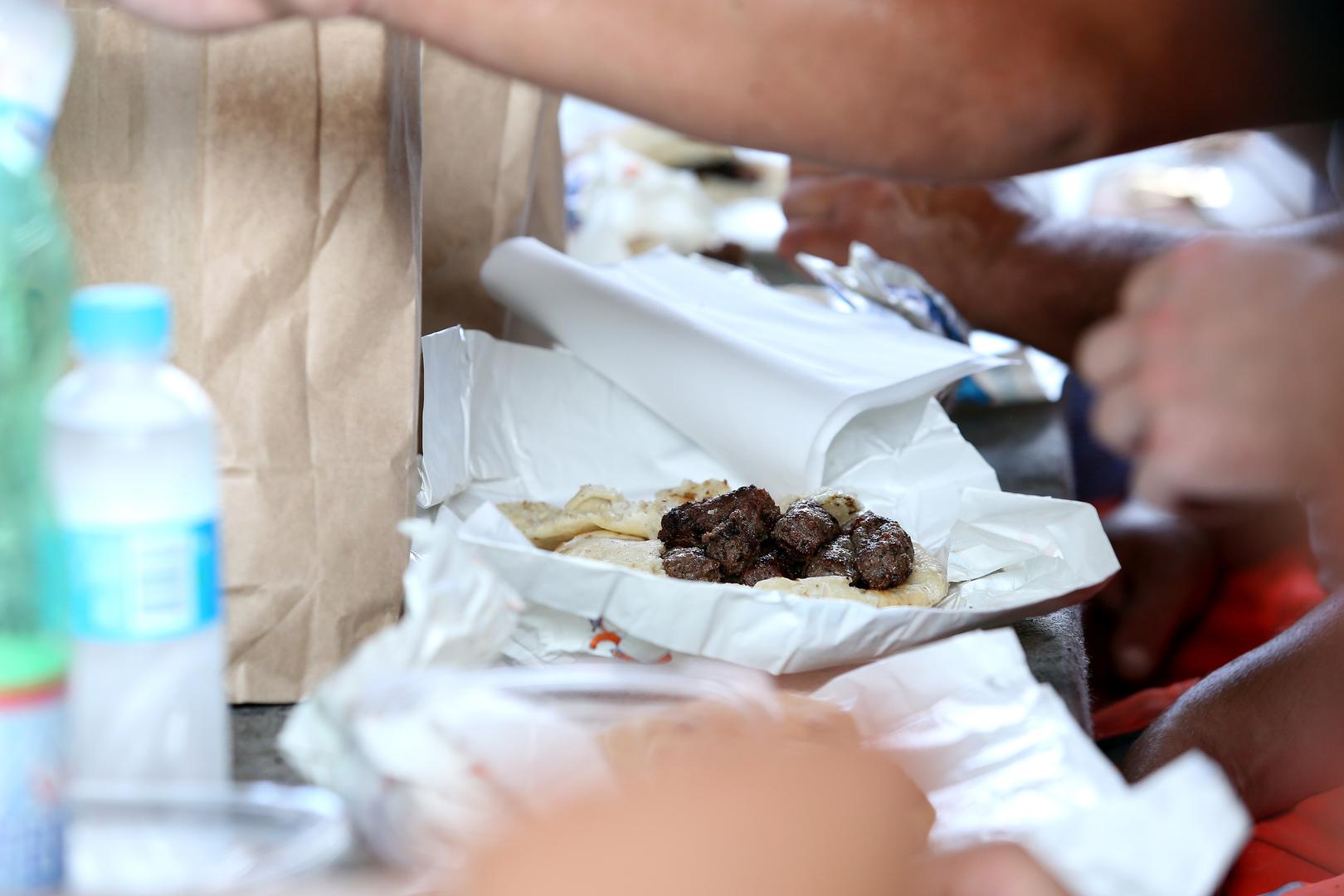 Na gablecu im se pridružio i sam gradonačelnik.