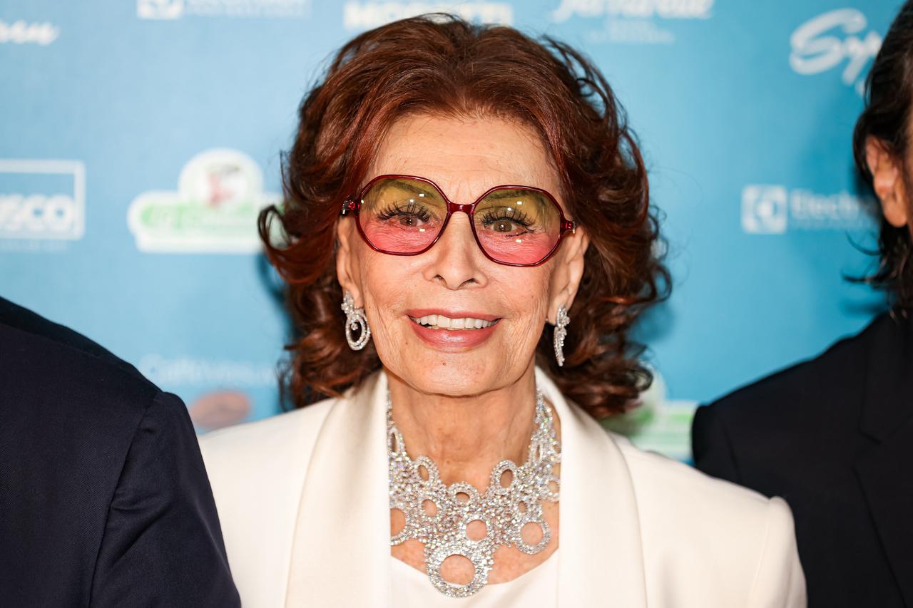 ITA, Sophia Loren, Restaurant mit ihrem Namen
