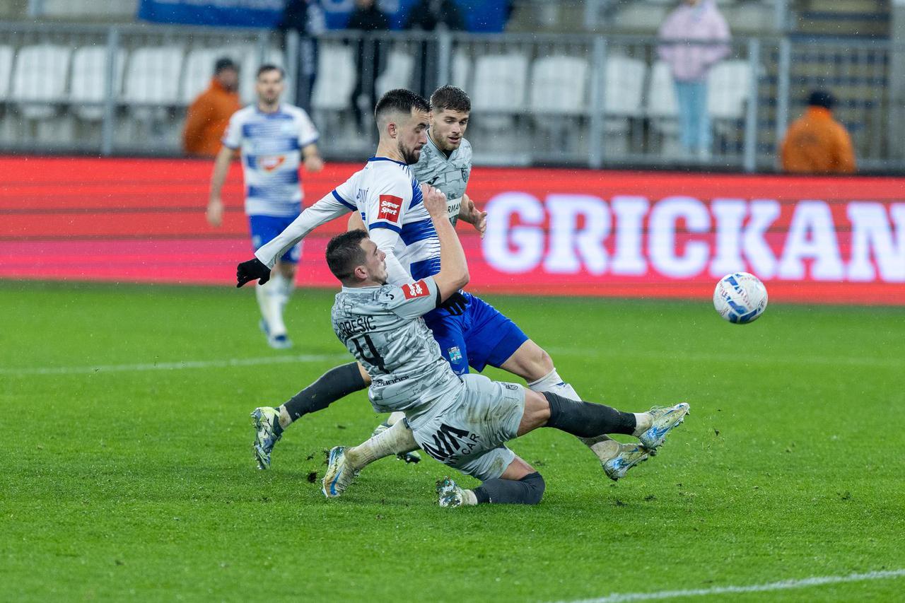 Osijek i Istra sastali se u 18. kolu SuperSport HNL-a