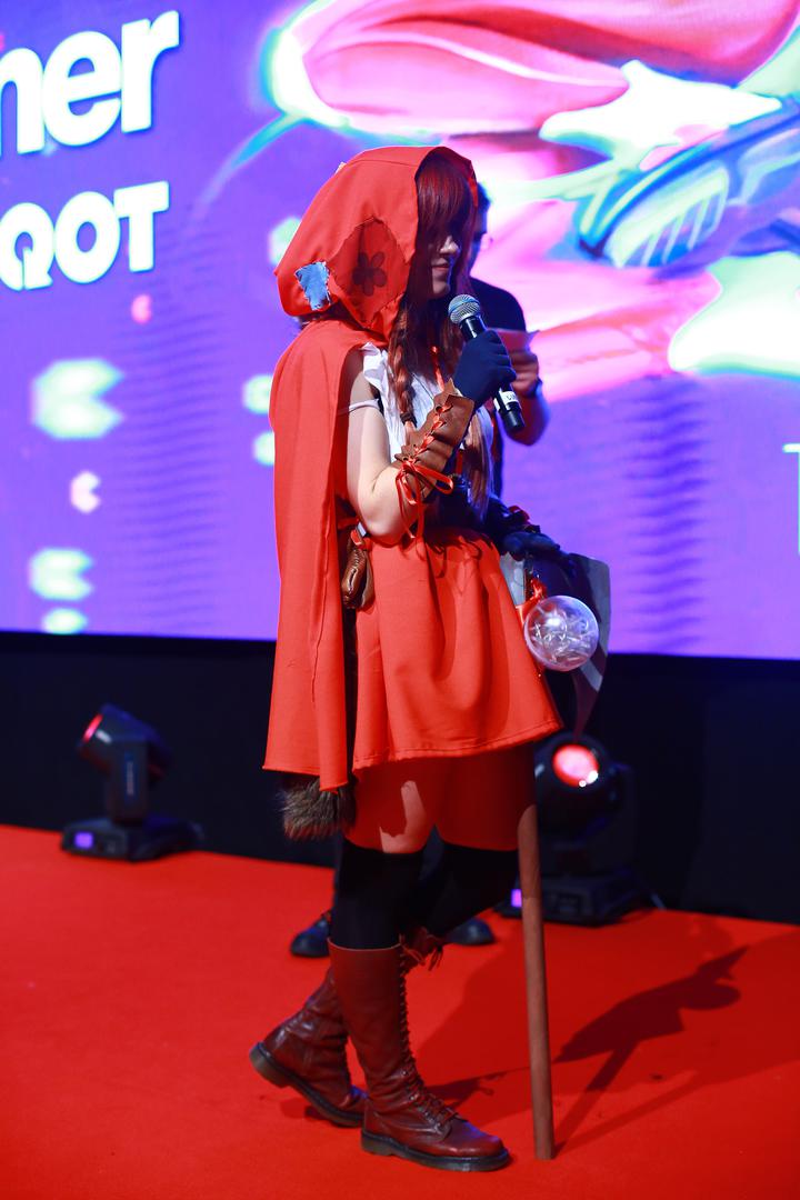 Kao prvu nagradu osvojio je put u Tokio za vrijeme Tokio Game Showa koji je svojevrsna japanska prijestolnica cosplaya.