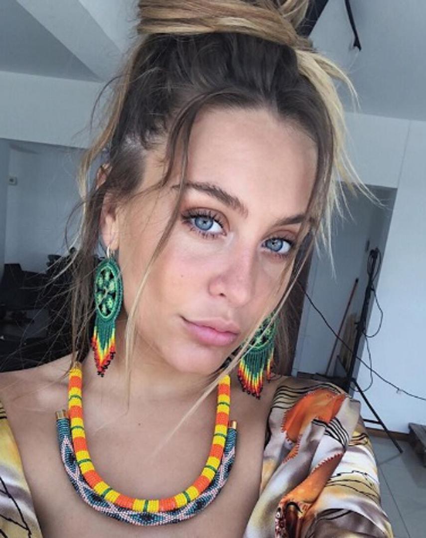 Tijekom boravka u gradu kocke u jednom trgovačkom centru sreo je 20 godina mlađu Argentinku