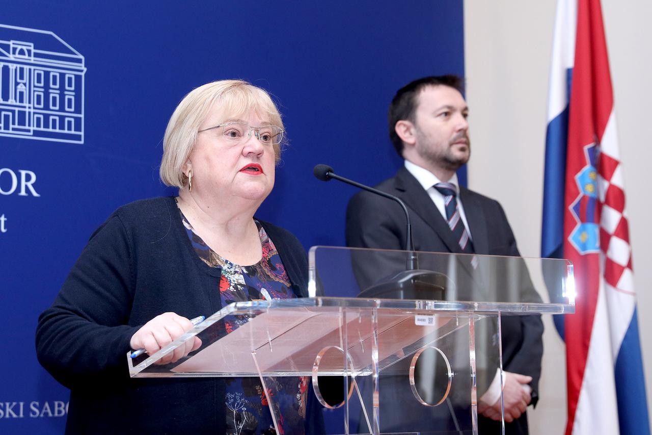 Konferencija za medije Mrak Taritaš i Arsen Bauk