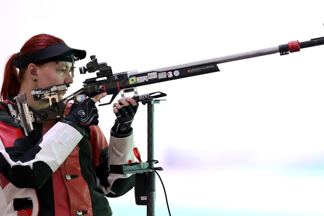 Shooting - Women's 50m Rifle 3 Positions - Qualification