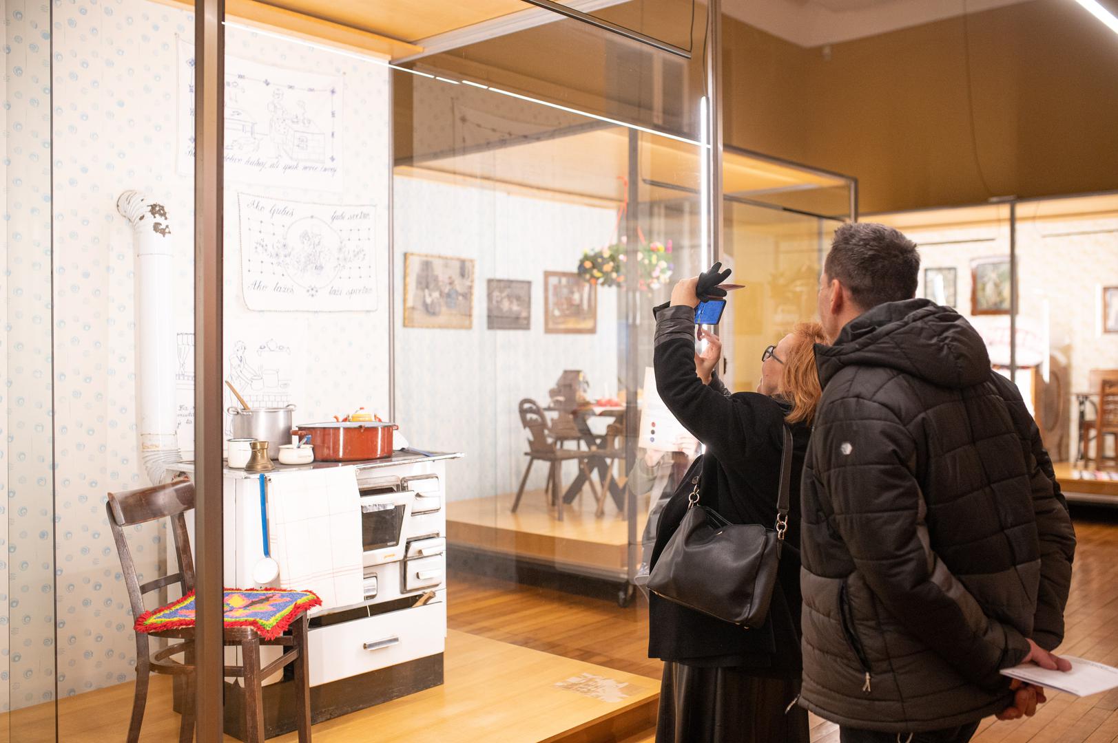 Dio programa MSU donosi i na Vrhovcu, gdje će se moći obići vila arhitekta Vjenceslava Richtera i njegove supruge glumice Nade Kareš Richter. 