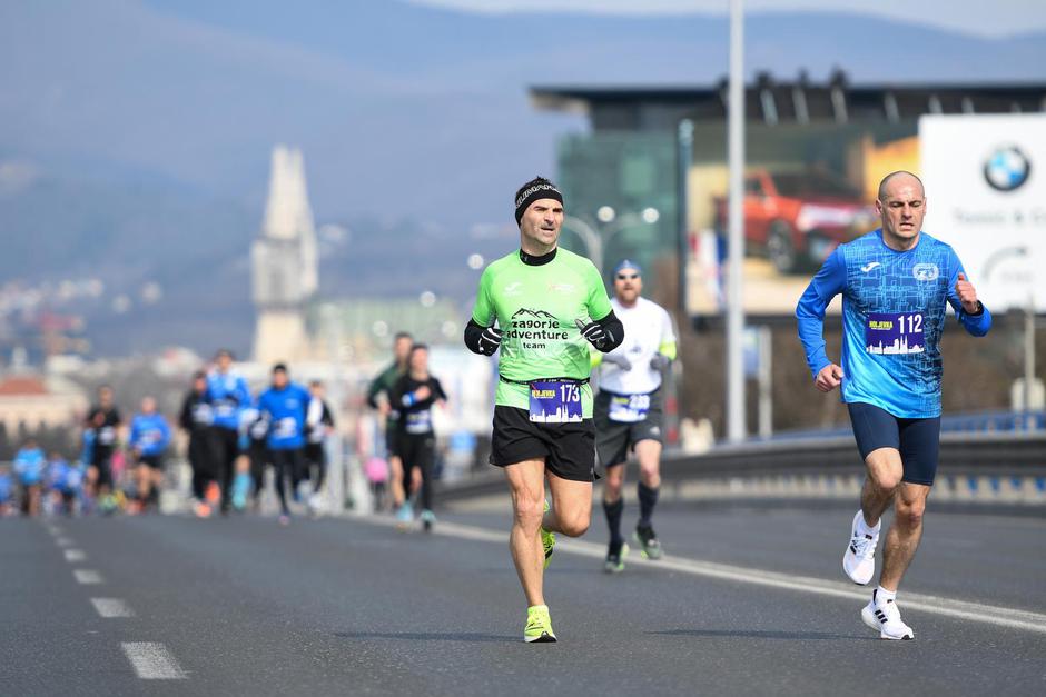 Zagreb: Brojni trkači istrčali sedmu po redu Holjevku 