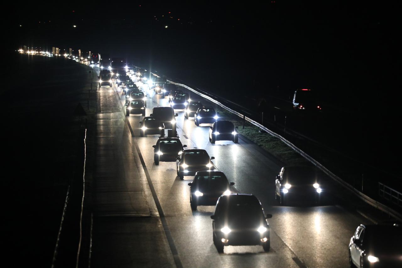 Kutina: Kolona od 10 kilometara na autocesti A3 u smjeru Osijeka