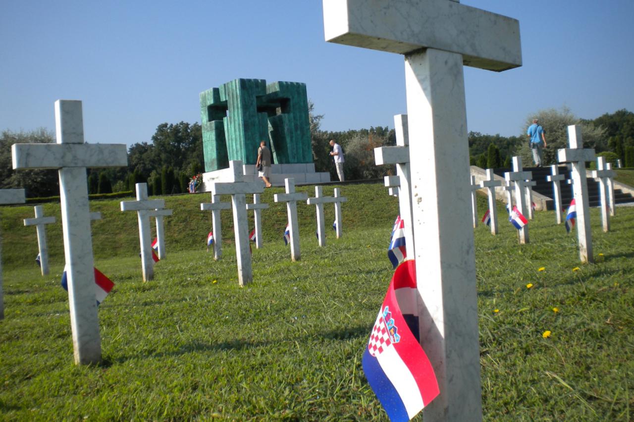 memorijalno groblje (1)