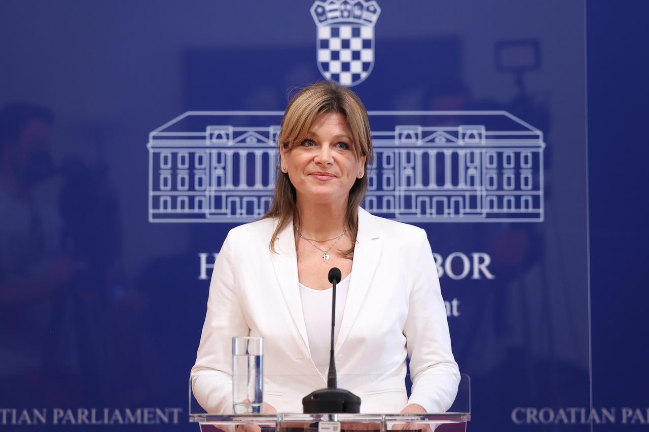 Zagreb: Saborska zastupnica Karolina Vidović Krišto održala je konferenciju za medije