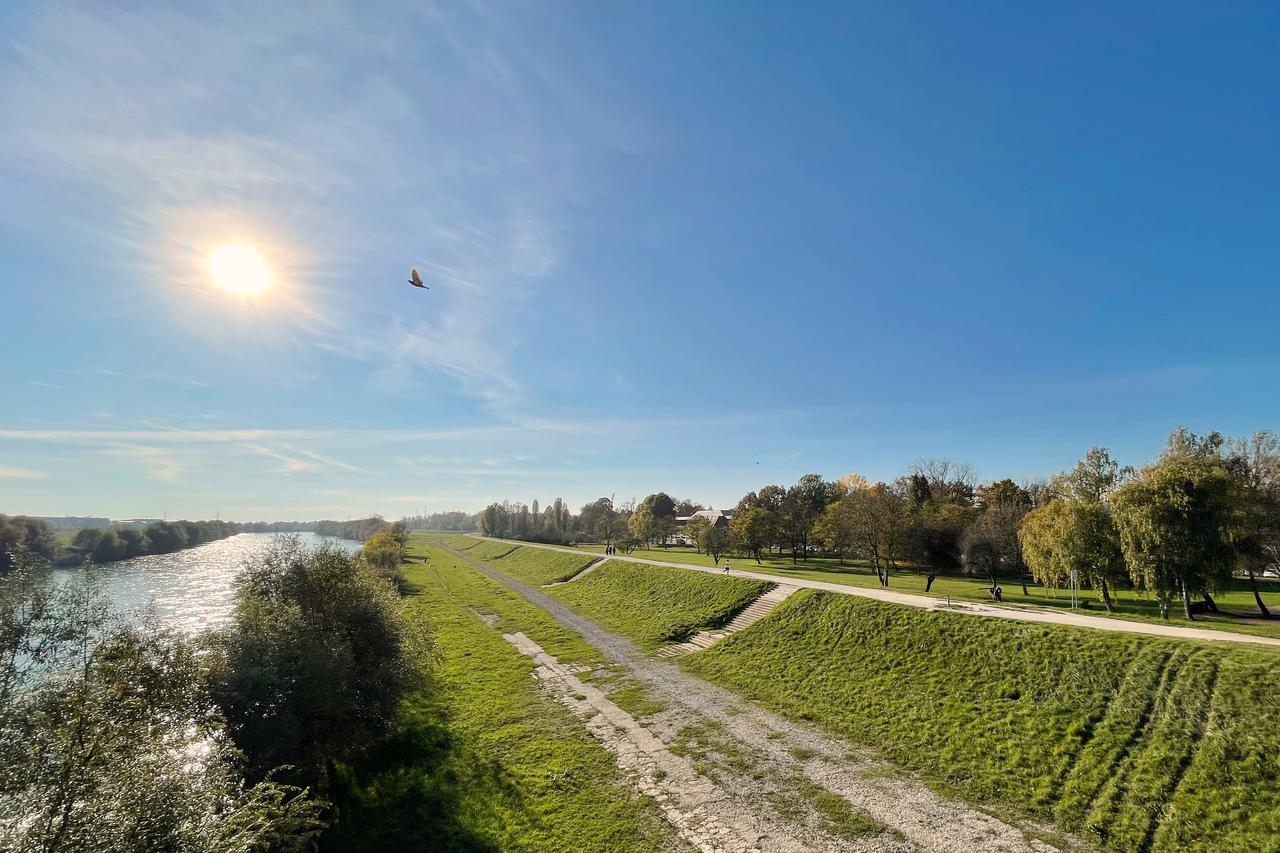 Zagreb: Šetnica po sjevernoj obali Savskog nasipa