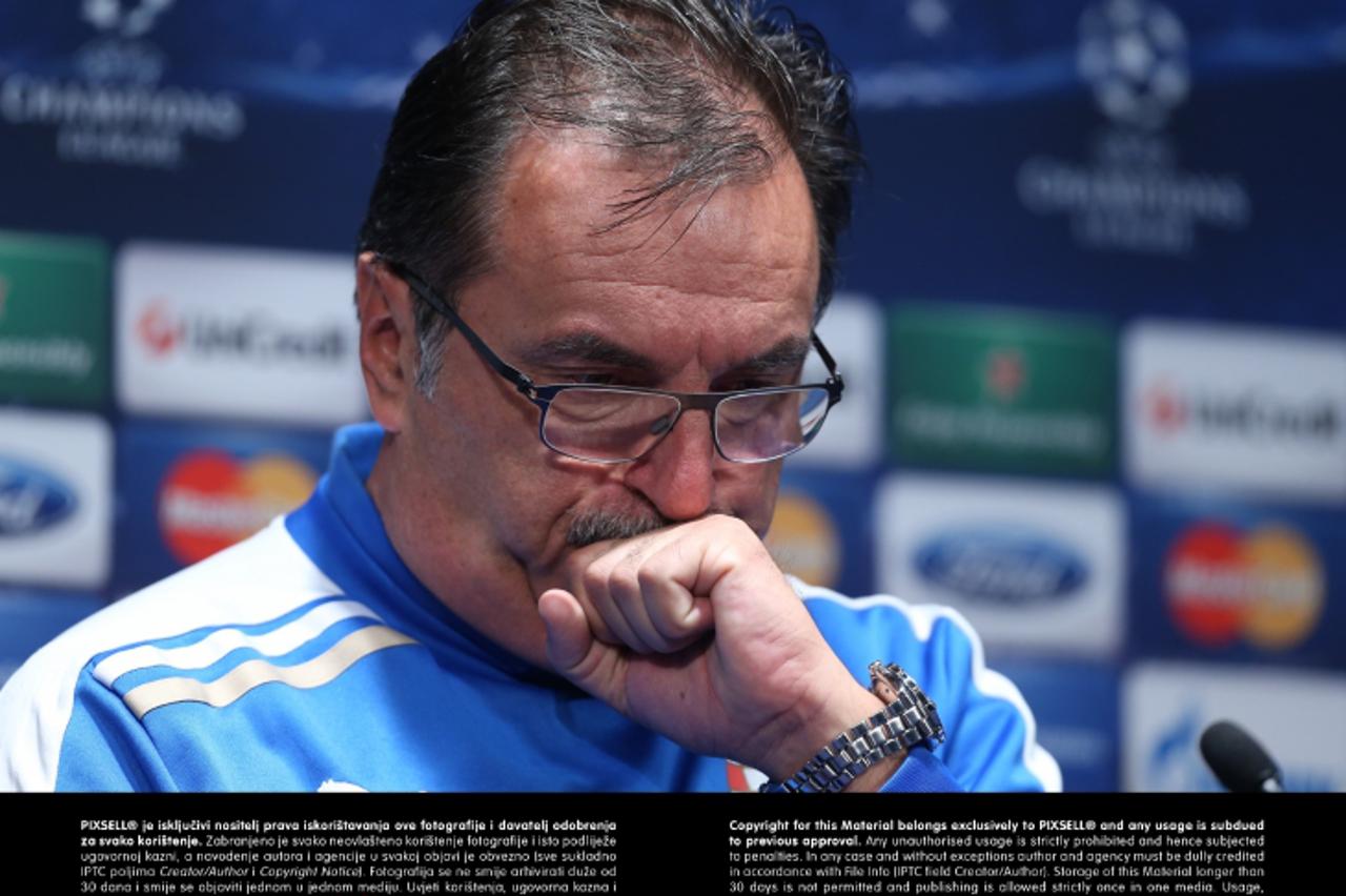 '05.11.2012., Pariz, Francuska - Stadion Park Princeva, konferencija za medije GNK Dinamo uoci utakmice 4. kola Lige prvaka protiv domacina PSG-a. Ante Cacic. Photo: Marko Lukunic/PIXSELL'
