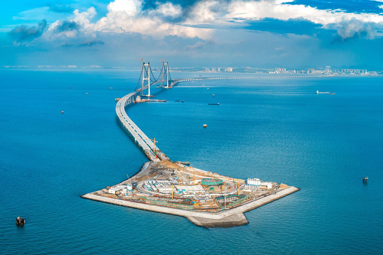 CHINA-GUANGDONG-SHENZHEN-ZHONGSHAN-LINK (CN)