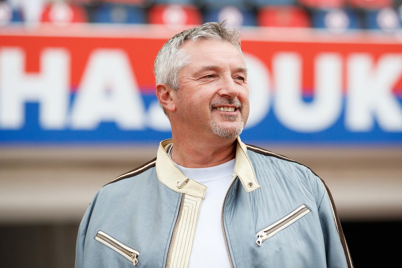 Split: Toni Kukoč dobio dres Hajduka sa svojim imenom