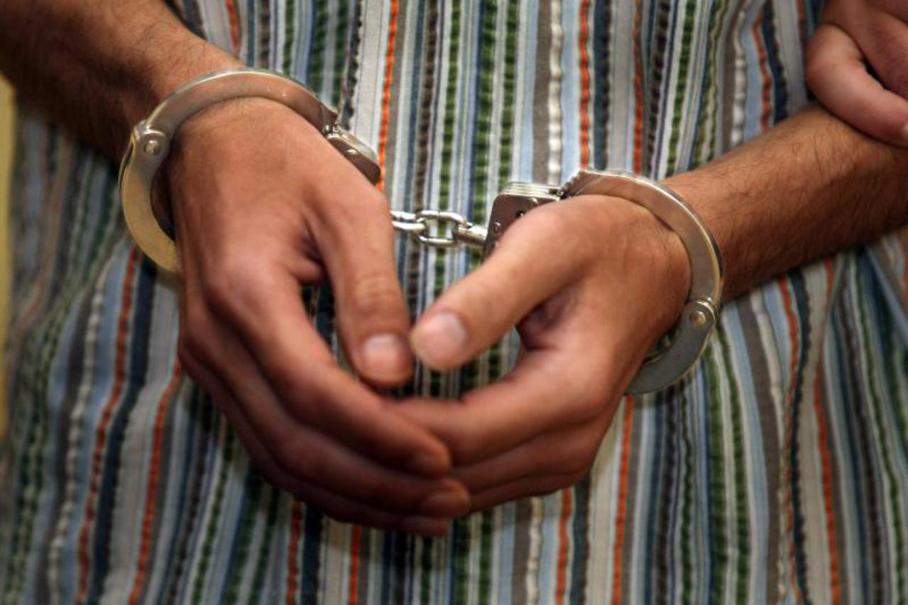 prisoner
