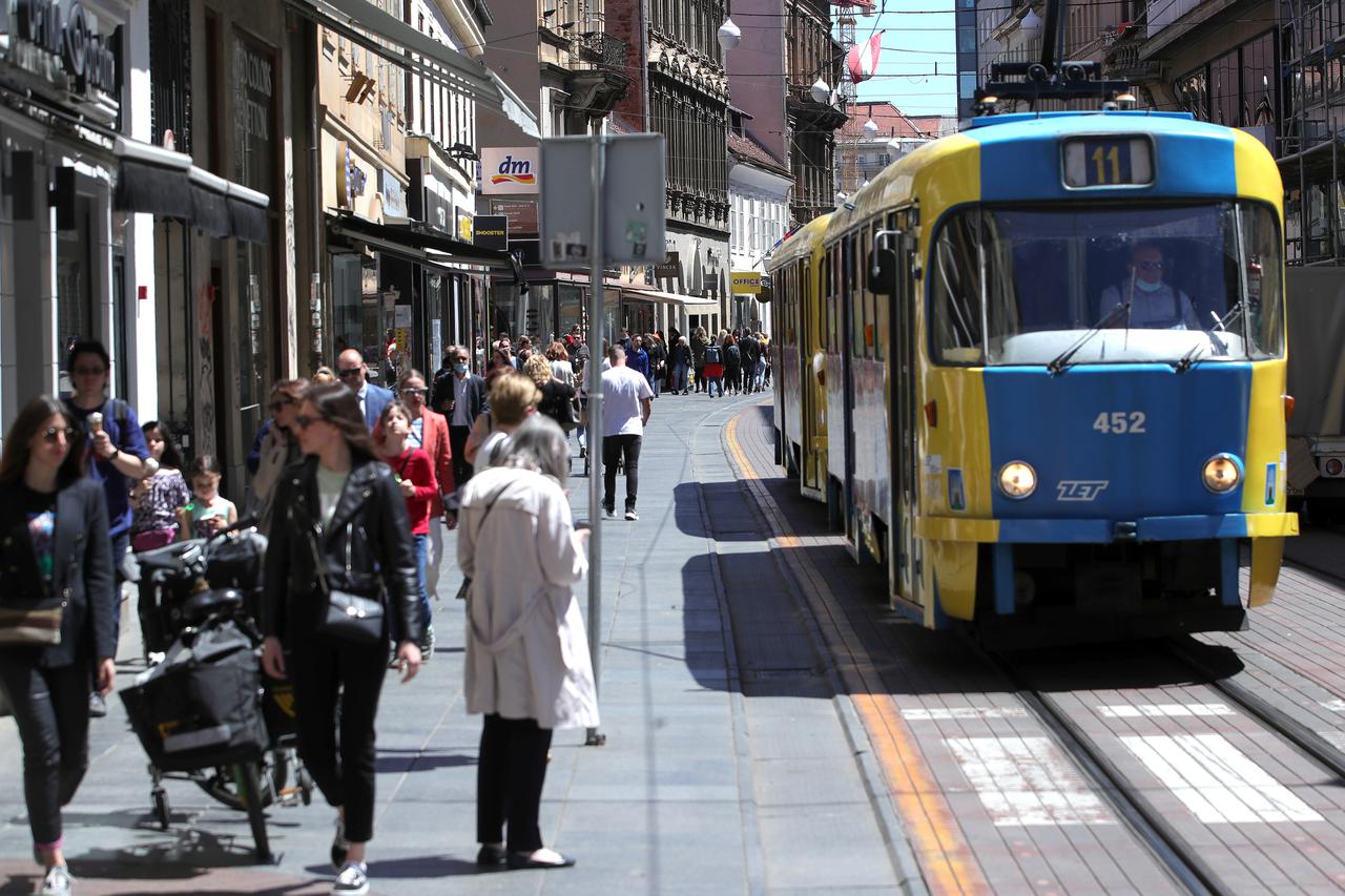 Zagreb: Lijepo vrijeme uz visoke temperature polako vraća staru sliku grada