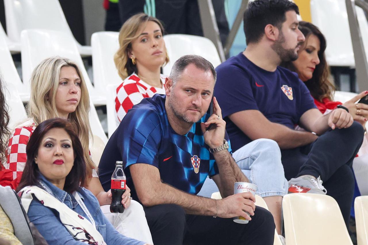 KATAR 2022 - Josip Šimunić sa suprugom na susretu Hrvatske i Argentine u polufinalu Svjetskog prvenstva