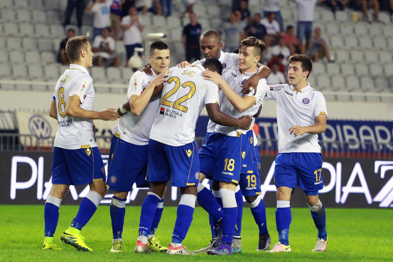 17.09.2016., Poljud, Split - 9. kolo MAXtv Prve lige, HNK Hajduk - Slaven Belupo. Slavlje nakon rezultata 4:0.  Photo: Miranda Cikotic/PIXSELL