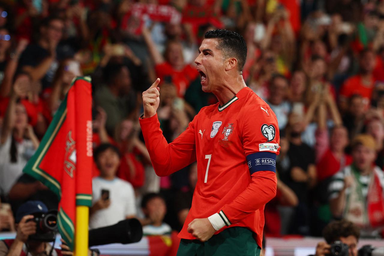 FIFA World Cup - UEFA Qualifiers - Group F - Portugal v Hungary