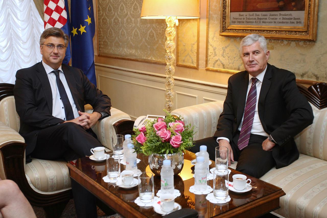 Zagreb: Susret premijera Plenkovića i člana predsjedništva Bosne i Hercegovine Čovića