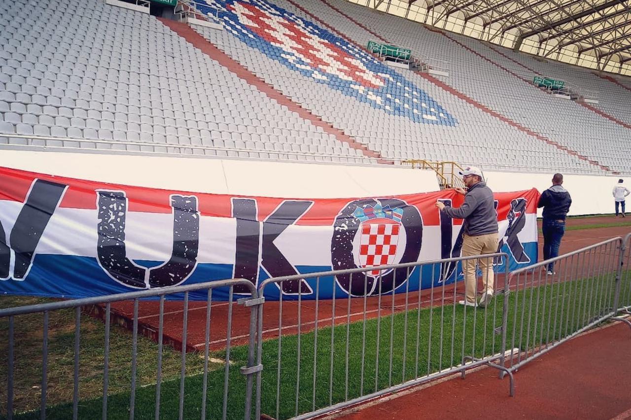 Zagreb: Hrvatski nogometni reprezentativci odradili trening na Maksimiru