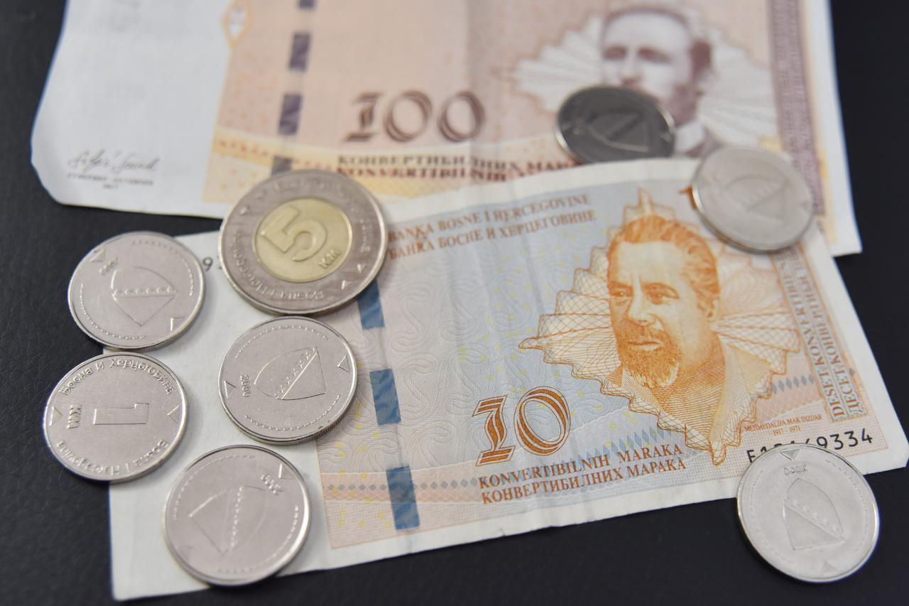 Konvertibilna marka (KM), nacionalna valuta u Bosni i Hercegovini 