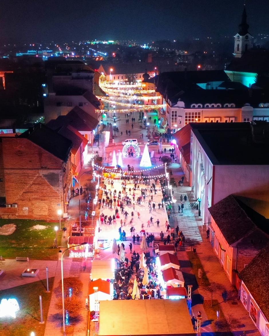 Advent u Vinkovcima