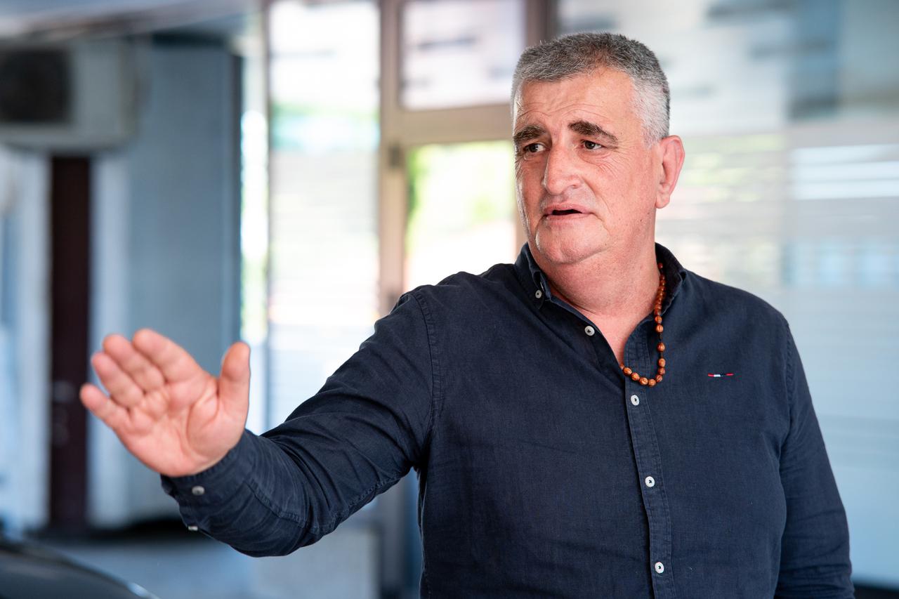 Zagreb: Miro Bulj traži hitnu reakciju zbog gašenja zdravstvenih usluga u Sinju